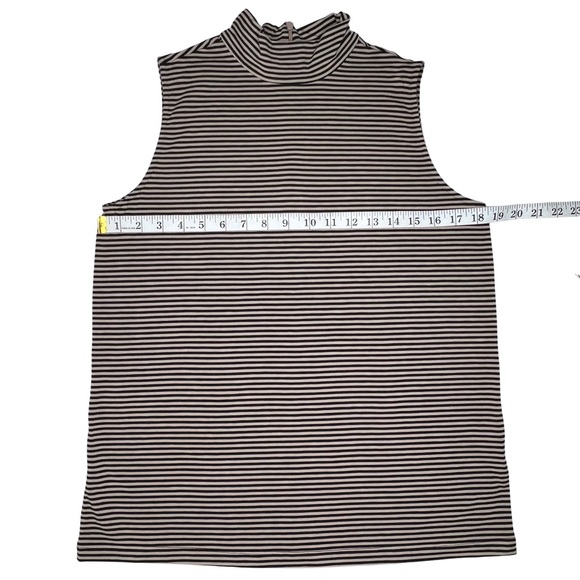 Chico’s Touch of Cool Sleeveless Mockneck Top, Striped, 8 Medium 570312337 - Picture 9 of 14
